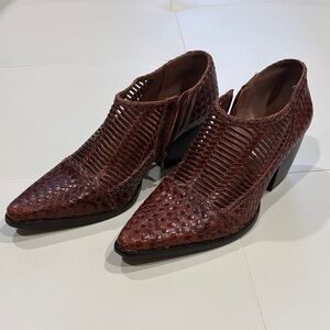 Matisse Brown Woven Leather Pointed-Toe Women’s Heeled Shoes